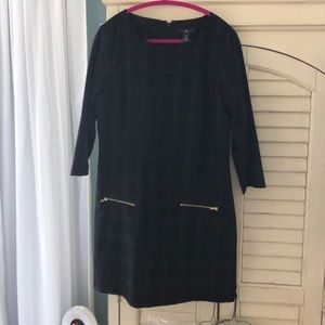 Fabulous Gap plaid shift zipper detail